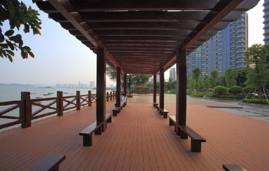 城市公共设施成为塑木复合材料应用的重要领域